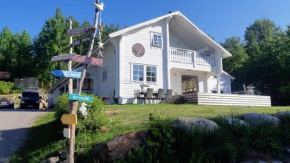 Stunning Sleeps 9 Lakeview Loghome Spa & Yoga